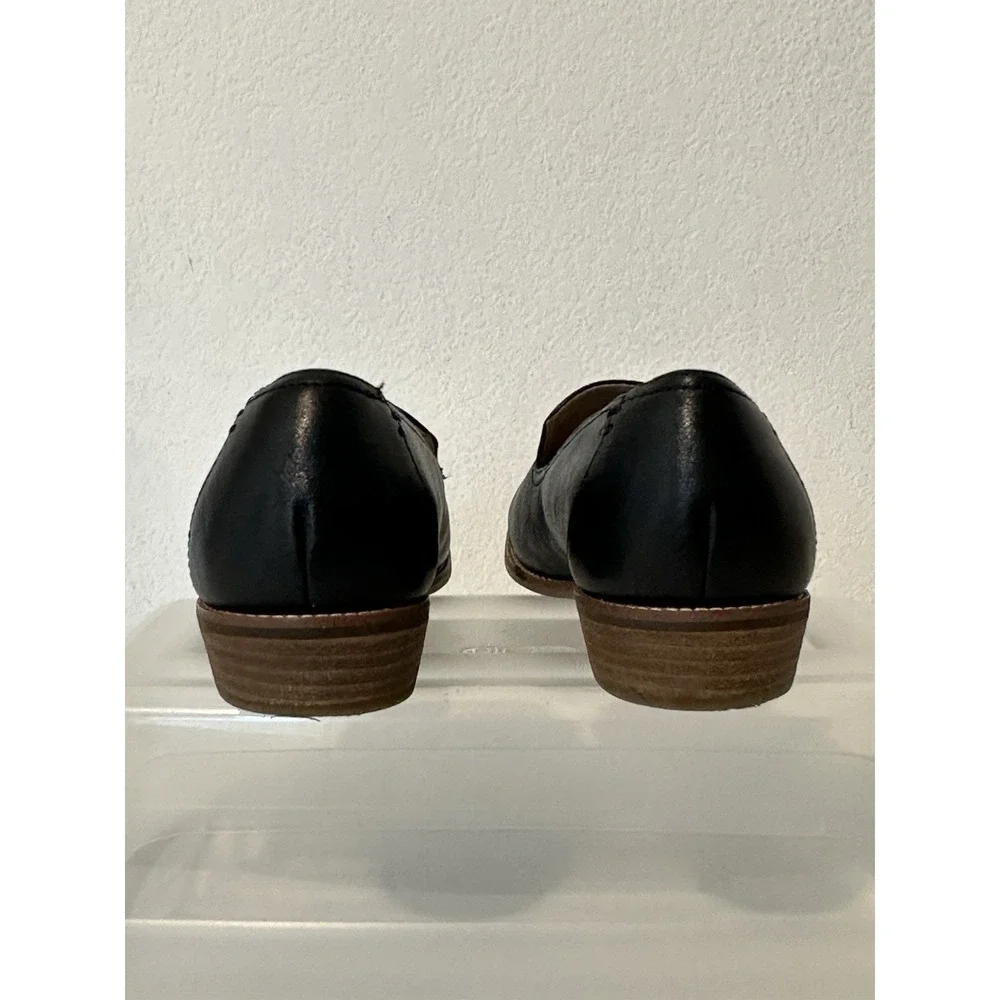 EARTH Shoes 